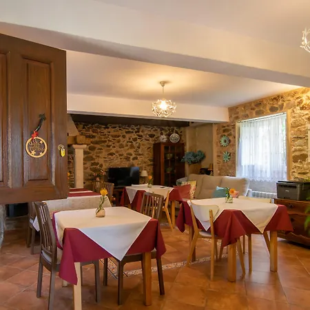 Guest house A Quinta Maceiras Os Casares